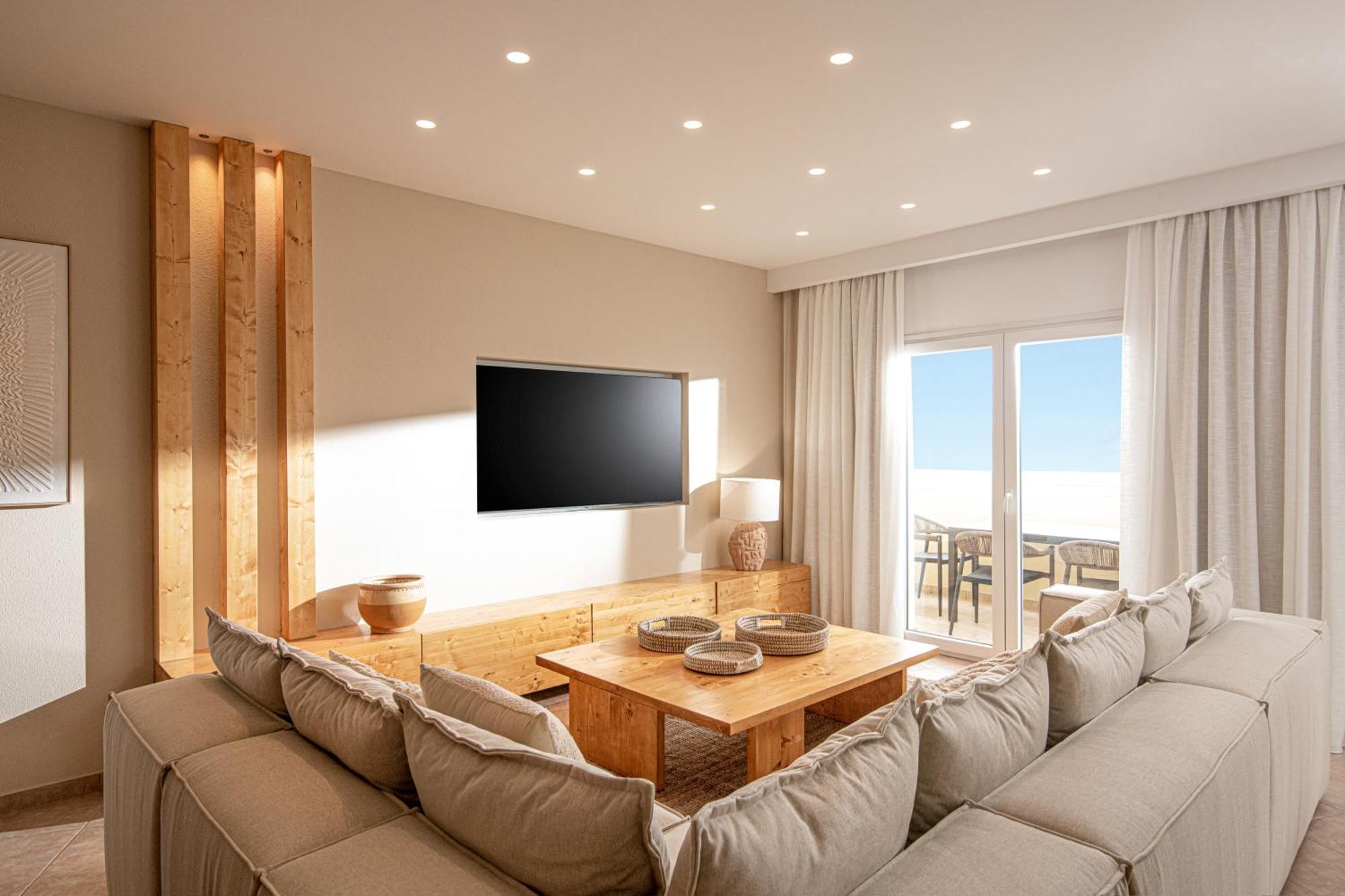Elea Concept Hotel & Suites Kato Gouves エクステリア 写真